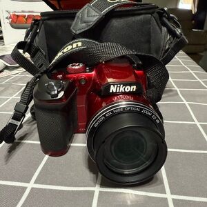Nikon cool pix b500 Red Digital Camera with 40x Optical Zoom